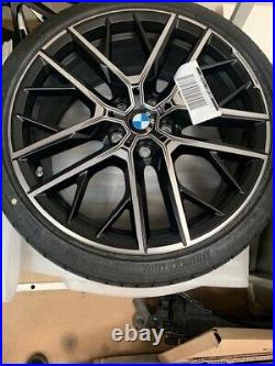 Genuine BMW F40/F44 1/2 Series 555M Performance Alloys and Tyres (36115A143D2)