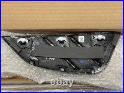 Genuine G82 M4 BMW M Performance Carbon Wing Gills Set L&R 51132469623 / 622